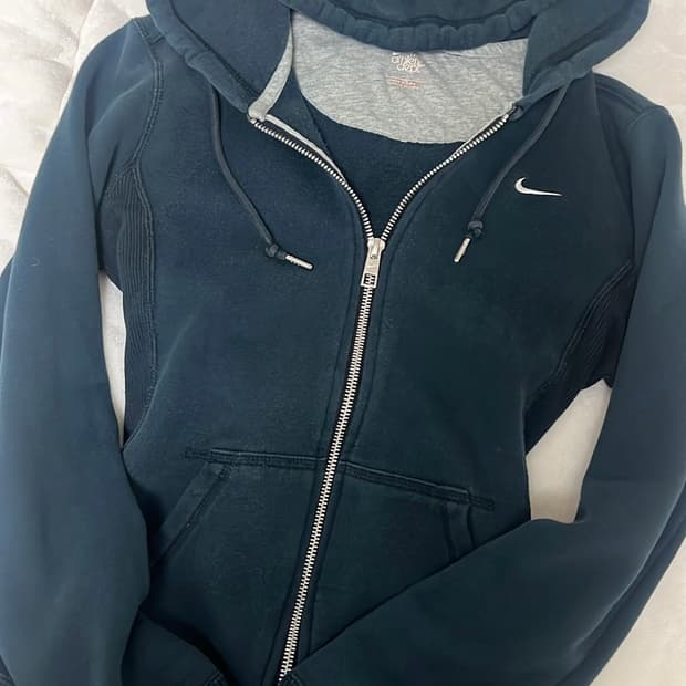 나이키 슬림핏 후드집업
