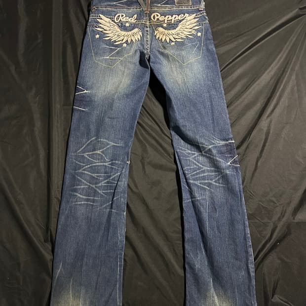 red pepper wings washing denim jeans
