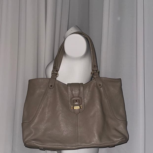 앤클라인 빅 모카베이지 숄더백