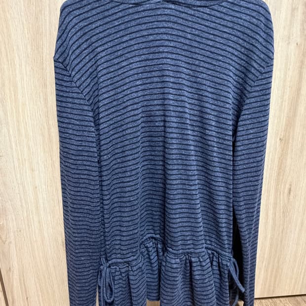 미쏘 후드 스트라이프 프릴 티셔츠