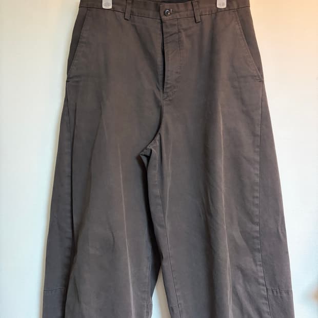 해칭룸 와이드 커브 트라우저 브라운(3)