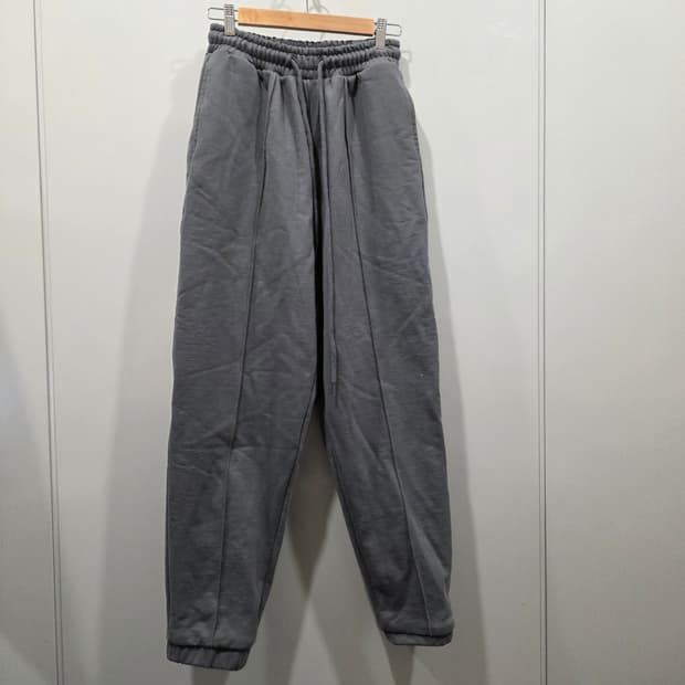 마틴킴 핀턱 조거 스웨트팬츠