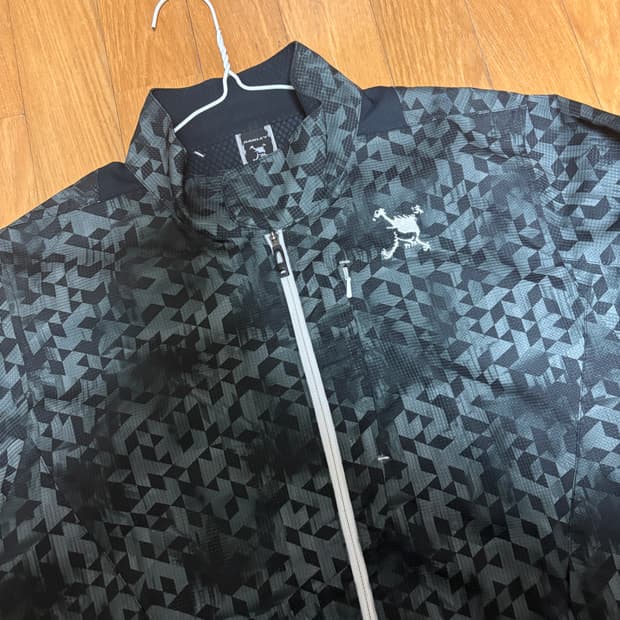 오클리 바람막이 집업