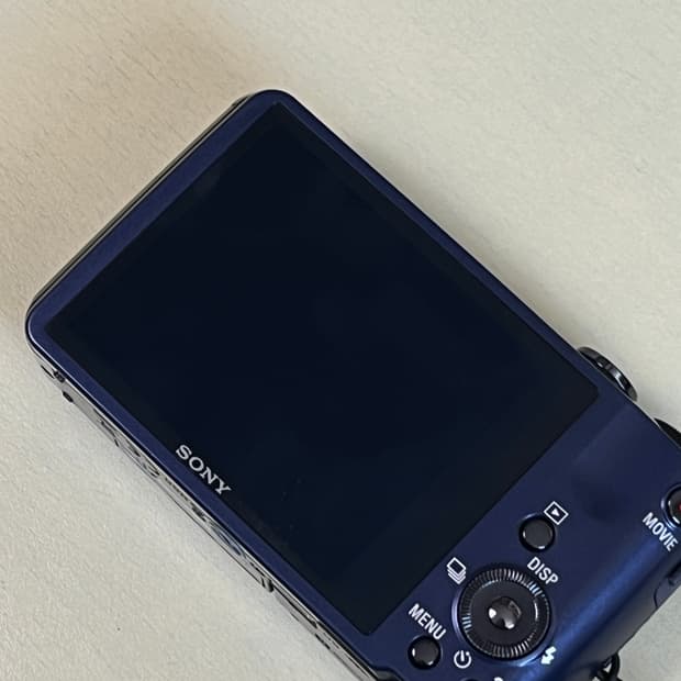 소니 사이버샷 DSC-HX7V 판매합니다! [작례 O]