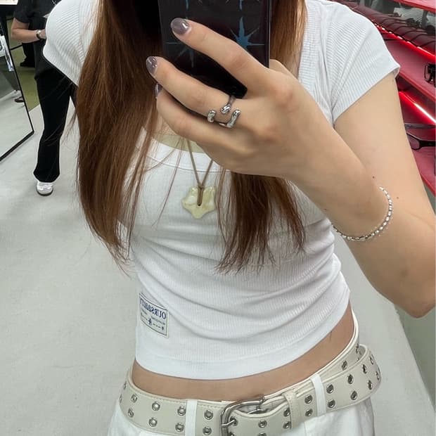 아우어솔티 크롭반팔티
