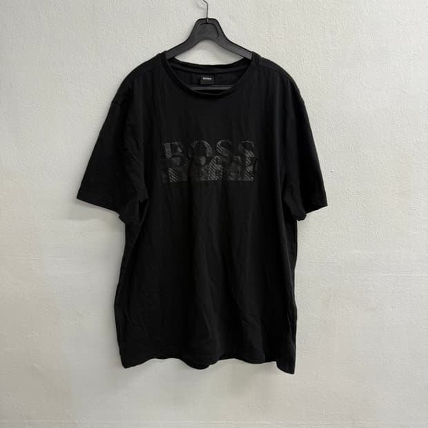 Hugo Boss 쉐도우 로고 XXL 티셔츠