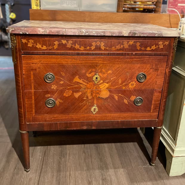 프랑스 루이16세양식 브라운 대리석 서랍장