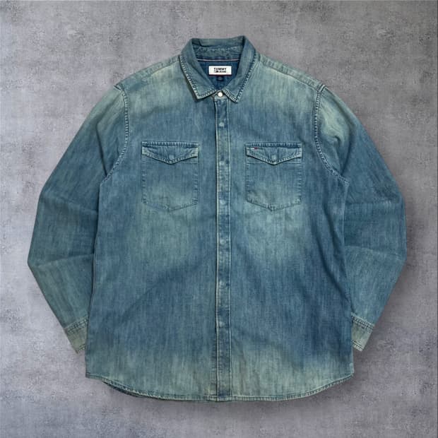 타미힐피거 스몰 로고 웨스턴 데님 셔츠