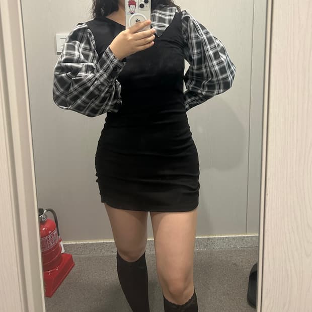 어반드레스 벌룬 소매 원피스