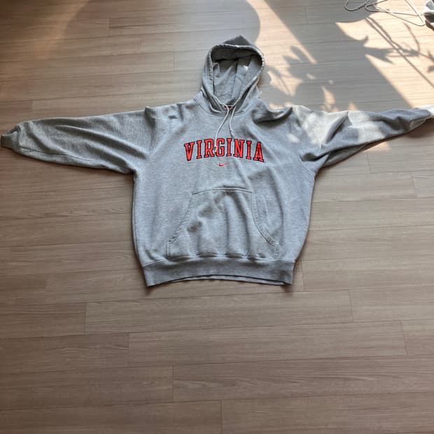 00s nike hoodie