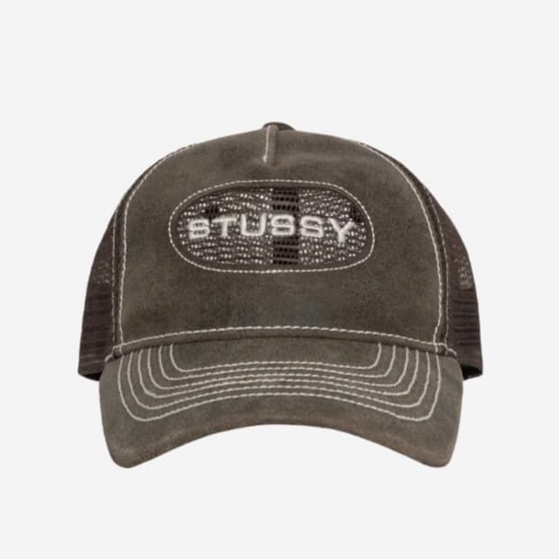스투시 로우 프로 트러커 컷아웃 레더 스냅백 