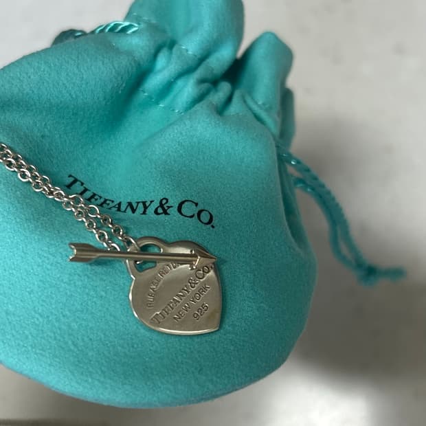 티파니앤코 러브스트럭 목걸이 S