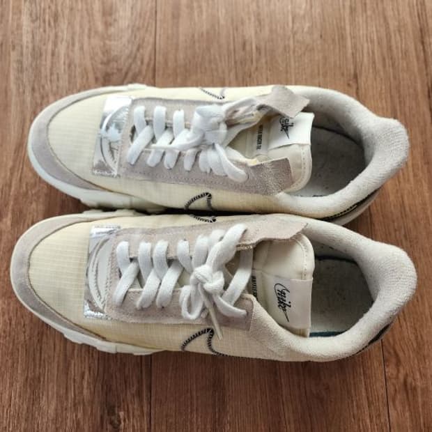 나이키 와플레이서 2X 써밋화이트 볼트 DC4467-100(285)