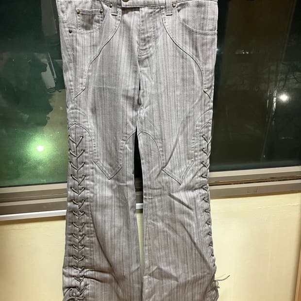 토네이도마트 레이스업 벨바텀 데님팬츠