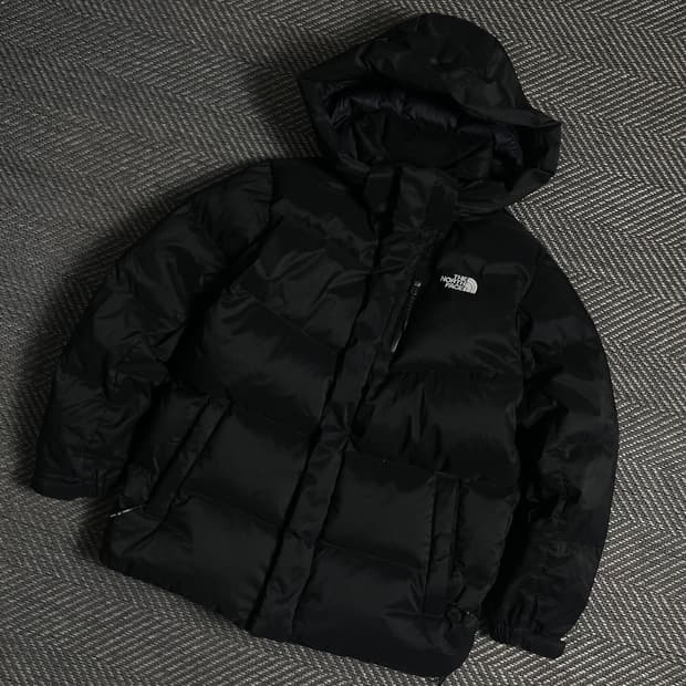 노스페이스 포켓 덕다운 푸퍼 패딩 글로시 블랙 y 4830