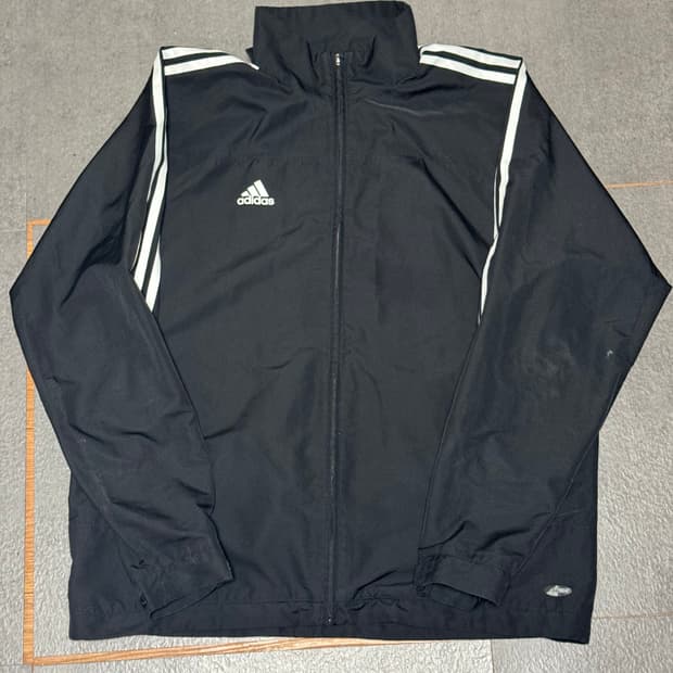아디다스 블랙 3선 바람막이 자켓 105 xl