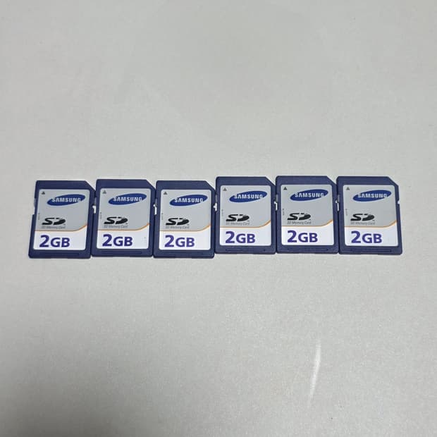 삼성 2GB 1세대 SD카드(빈티지디카사용가능)(개당가격)