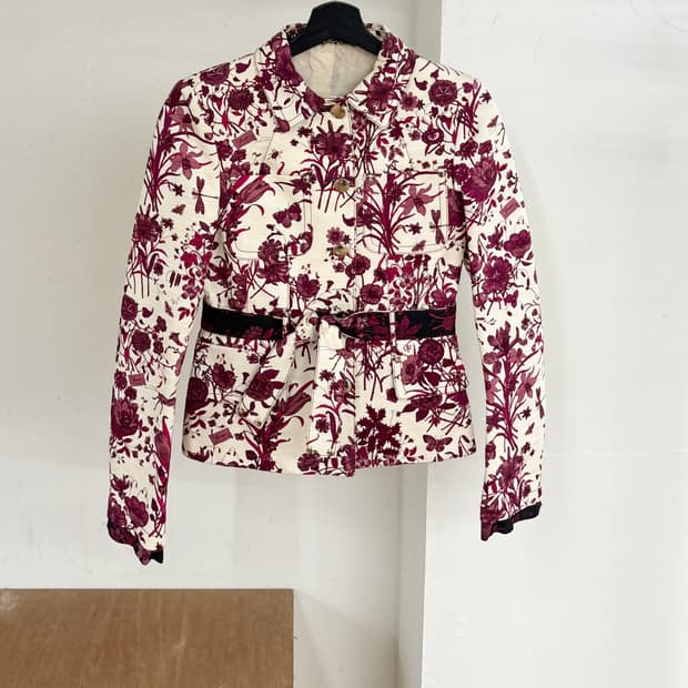 구찌 마젠타 플로럴 가든 프린트 자켓