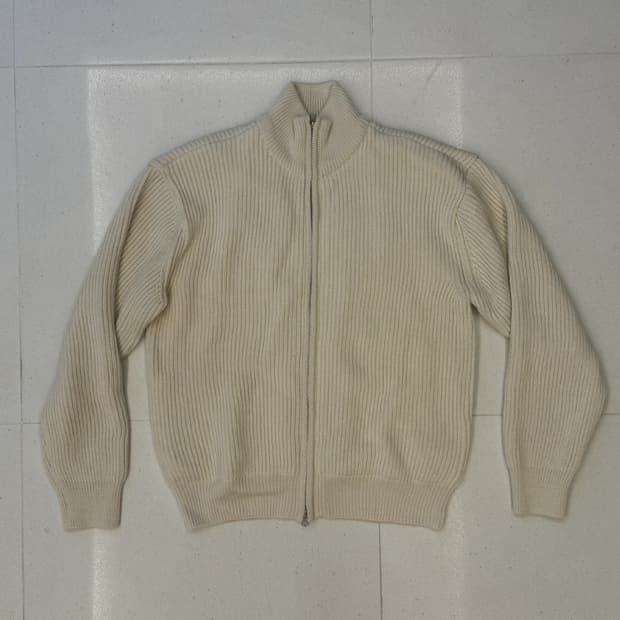 아모멘토 24fw 집업 가디건