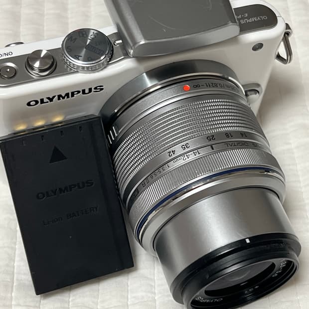 희귀 화이트] Olympus PEN Lite E-PL3 미러리스 카메라