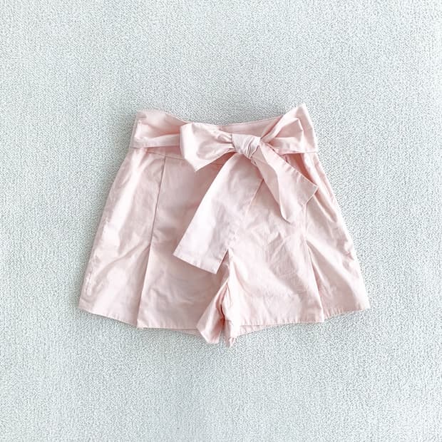 히메갸루 ♥ 딸기우유 왕리본 핀턱 3부 쇼츠