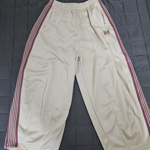 [XS] 니들스(Needles)  HD트랙 팬츠 폴리 스무스 아이보리