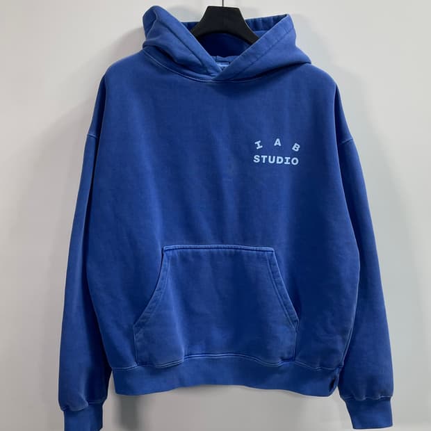 아이앱스튜디오 빅로고 피그먼트 후드티 (on.225)  