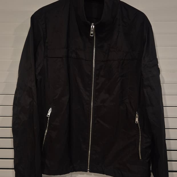 프라다 바람막이 sgn998 48사이즈