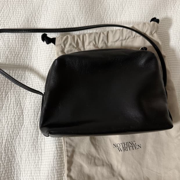 낫띵리튼 스퀘어백 sqaure bag