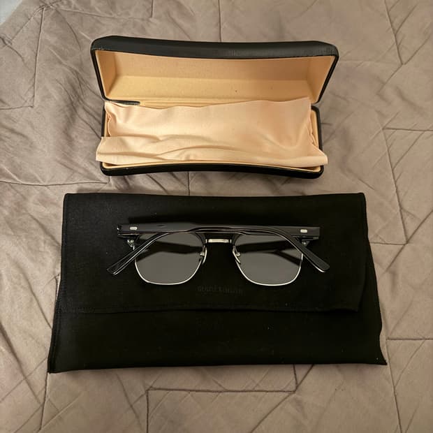 젠틀몬스터 로크01