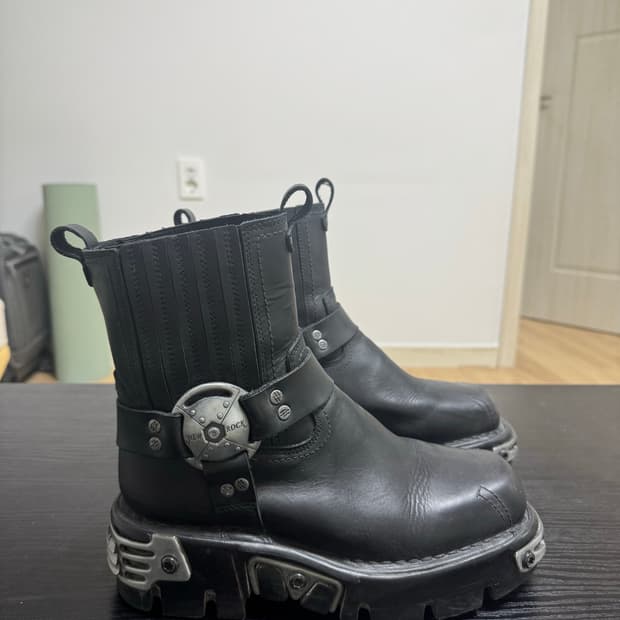 뉴락 부츠 38 사이즈 남녀공용 250