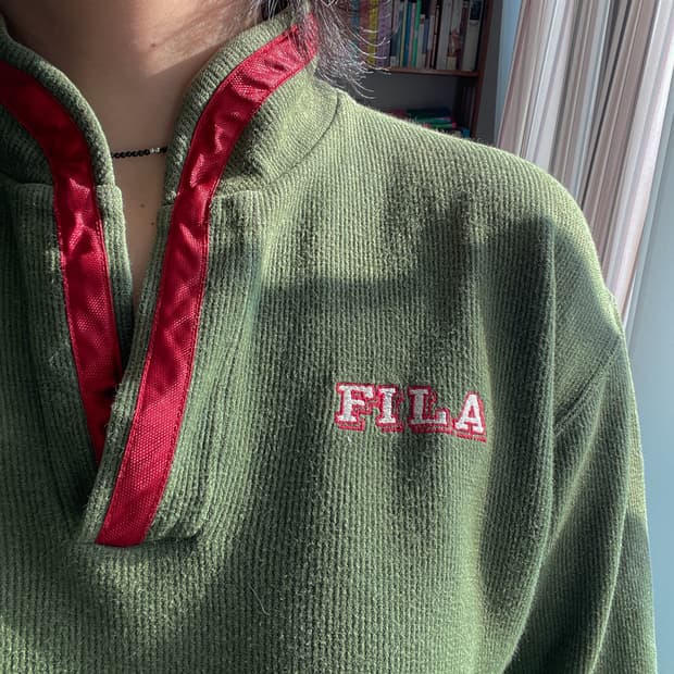 일본 FILA 휠라 빈티지 카키 롱슬리브 티셔츠