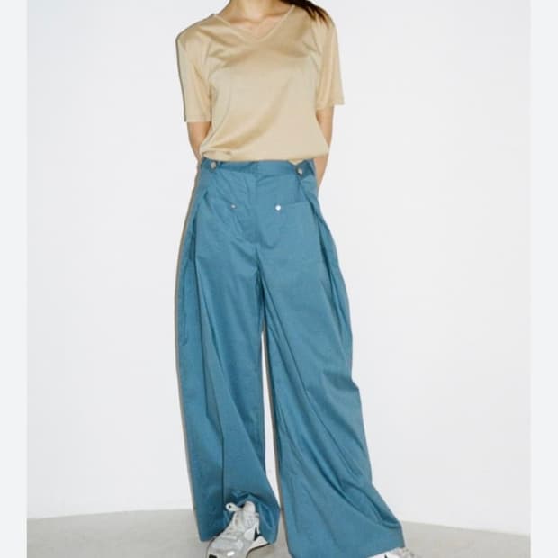 마뗑킴(matin kim) 폴딩 버튼 팬츠