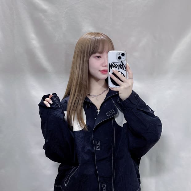 나이키 빅스우시 오버핏 바람막이 