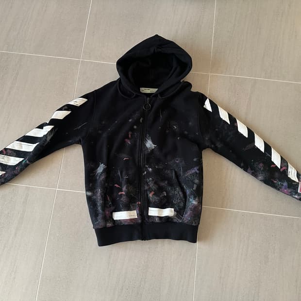 (M) 오프화이트 갤럭시 후드 집업