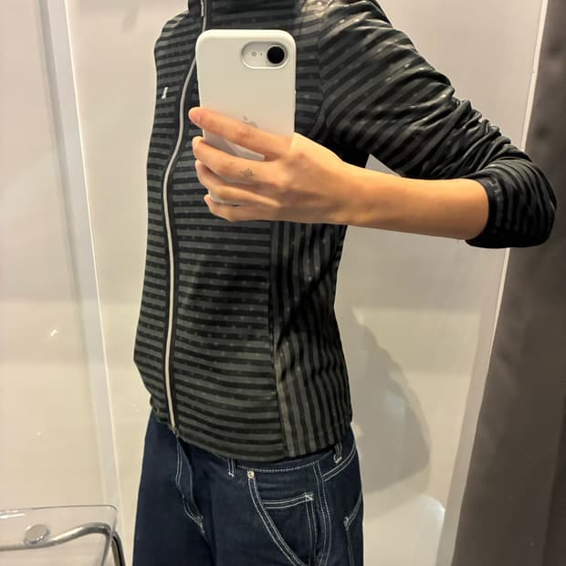 랑방 스포츠 후드 집업 스트라이프 도트 믹스 패턴 디테일 블랙 그레이