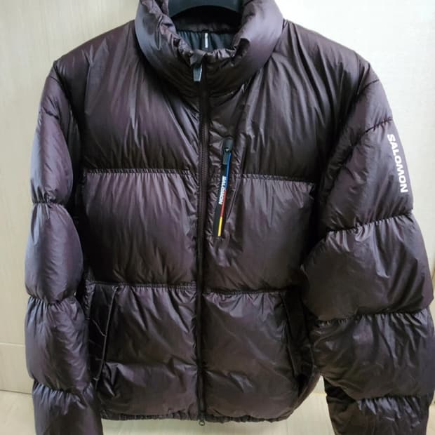 살로몬 컨투어 다운 패딩