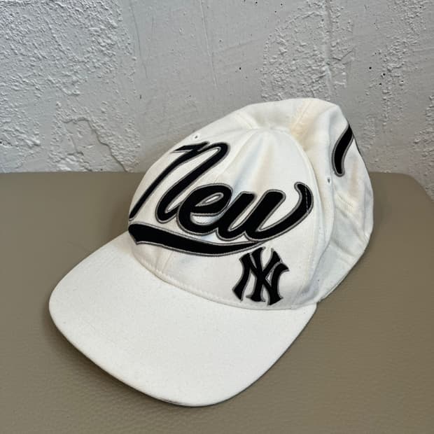 MLB 구형 뉴욕양키즈 캡 모자 