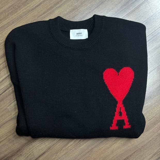 아미 빅하트 니트