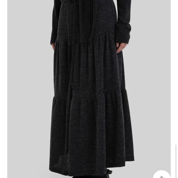 새상품 어텀 윈터 티어드 스커트 차콜