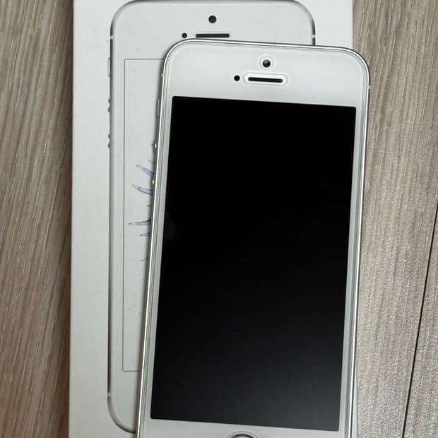 100% 정품 아이폰 se1 실버 16GB