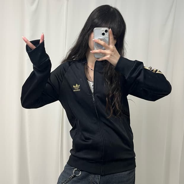 Adidas black gold Superstar jersey