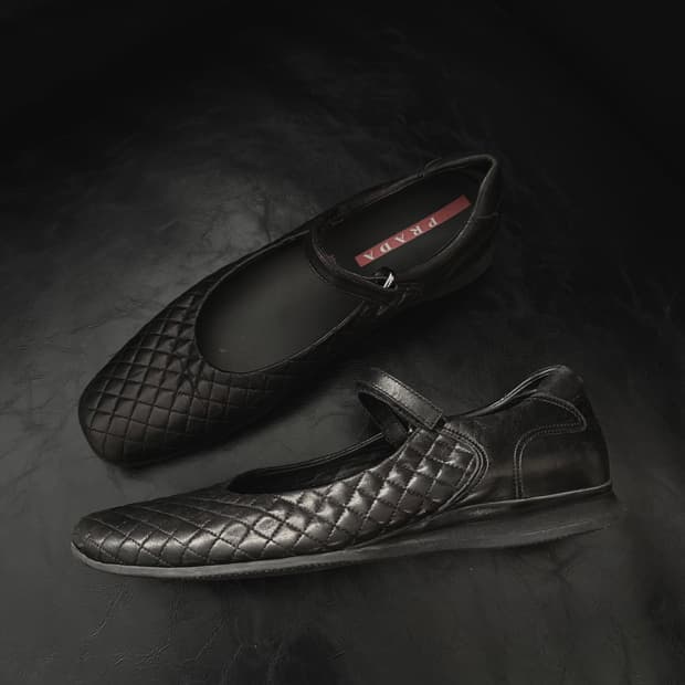 프라다스포츠 레더 메리제인 로퍼 스니커즈