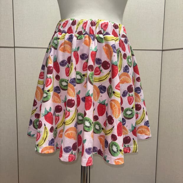 후르츠 과일 플리츠 미디 스커트