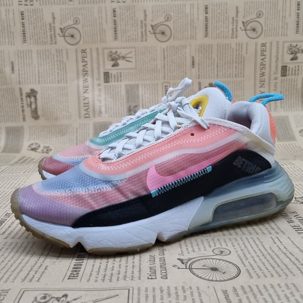 나이키 에어맥스 2090 여성 운동화240