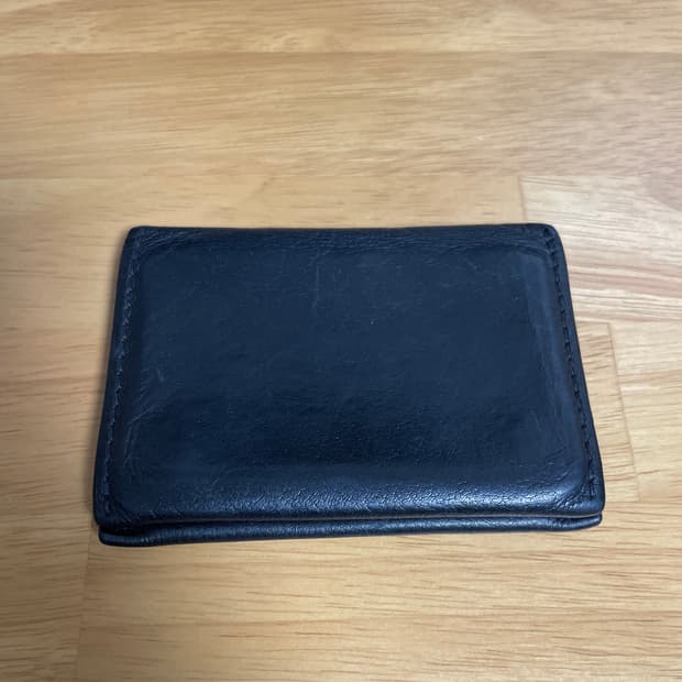 구이디 카드 지갑