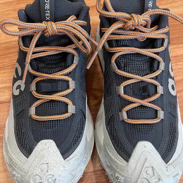 나이키 250 ACG 마운틴 고어텍스 다크 스모크 그레이 HF624