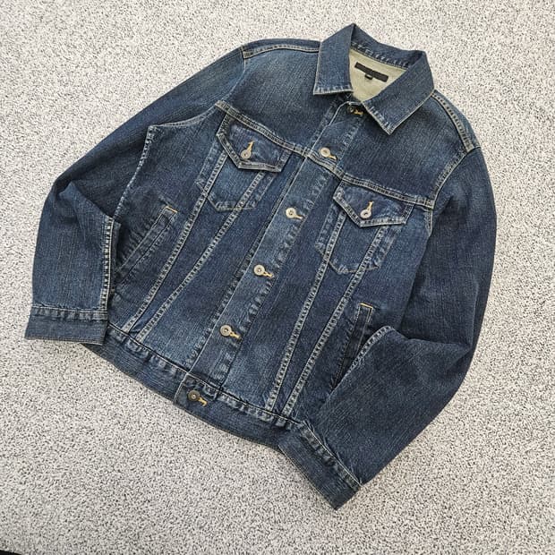 [L] 유니클로 트러커 데님 자켓 0102YH1