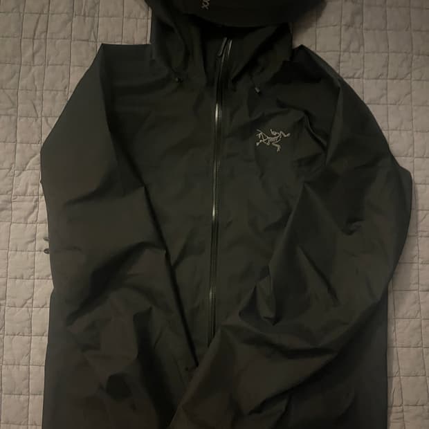 아크테릭스 베타 LT 블랙 M