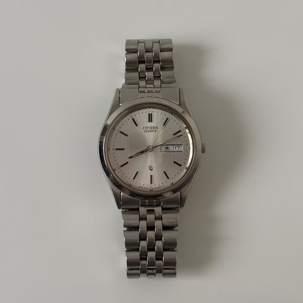 1980s CQ Silver Quartz